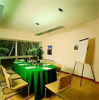 Grand Golf فندق تيرّينْيا